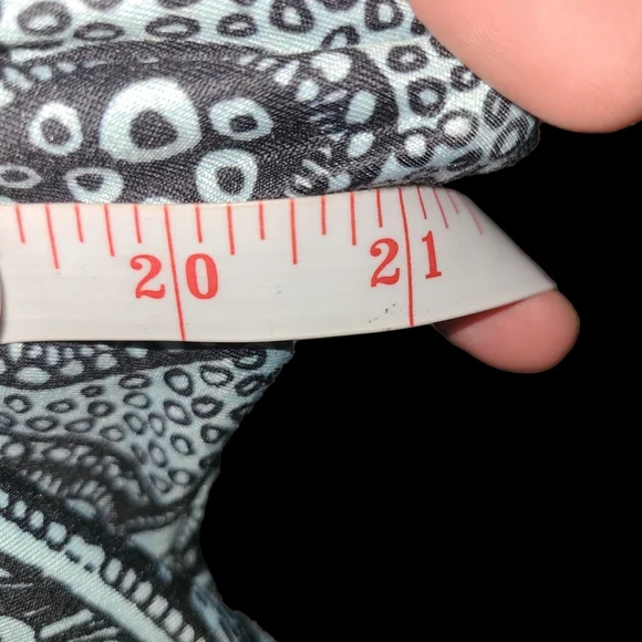 Flowy Dress by Reborn 1x - Picture 5 of 6